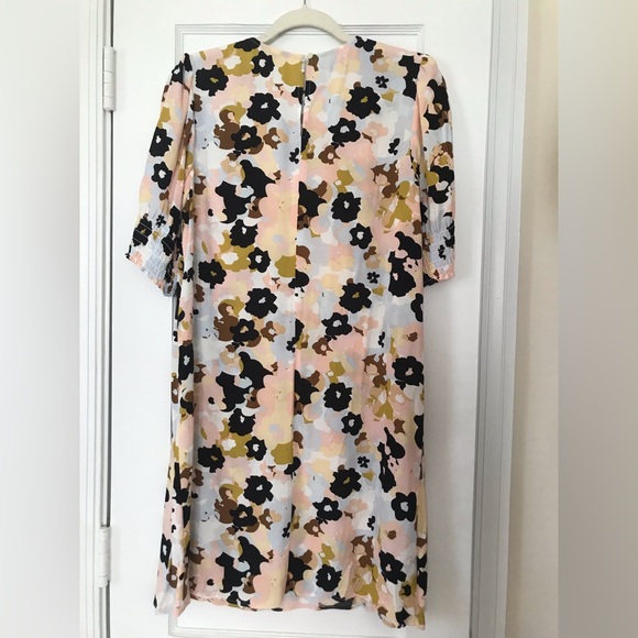 NWOT Loft Dress - Picture 3 of 6